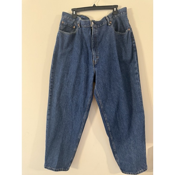 Levis 560 44X30 Mens Jeans Denim Loose Fit Tapered Leg Medium Wash Classic Relax - Picture 1 of 6